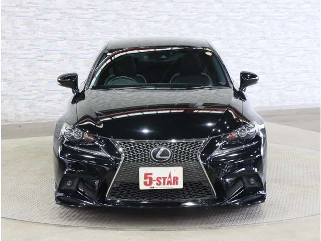 LEXUS IS200t