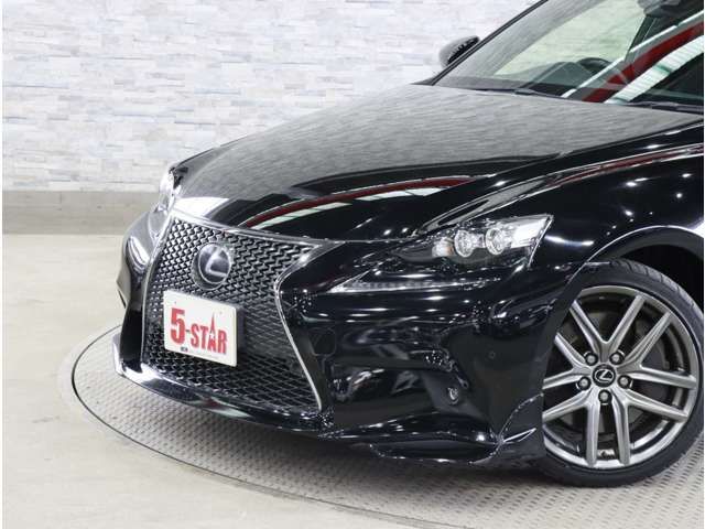 LEXUS IS200t