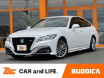 CROWN sedan hybrid