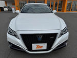 CROWN sedan hybrid