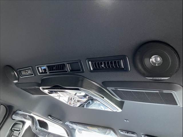 HIACE van 4WD