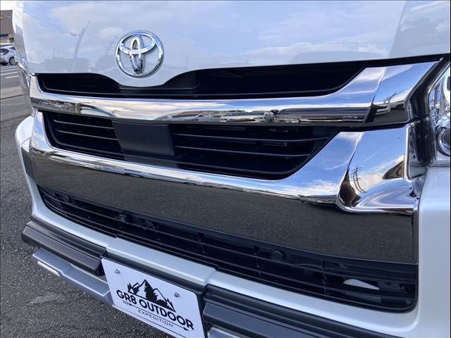HIACE van 4WD