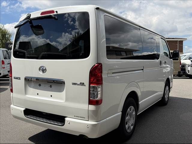 HIACE van 2WD