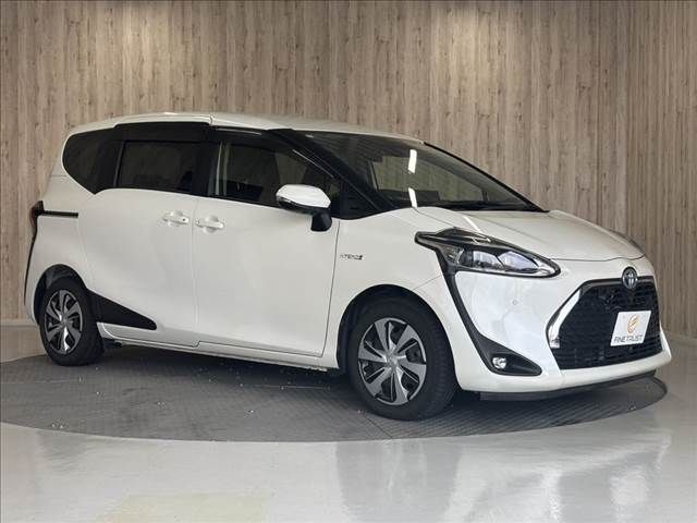 SIENTA HYBRID
