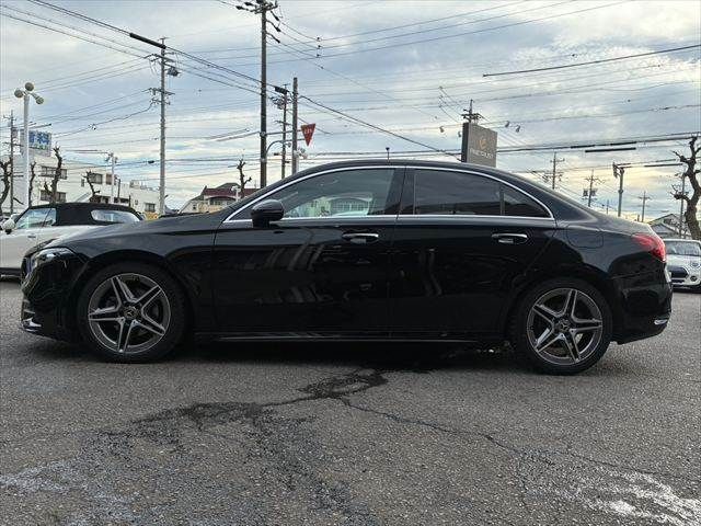 MERCEDES BENZ A class sedan