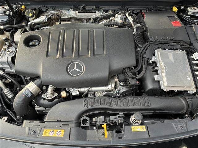MERCEDES BENZ A class sedan