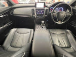 CROWN sedan hybrid