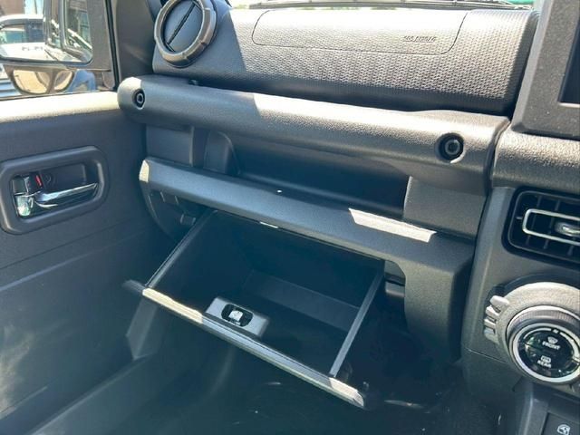 JIMNY NOMADE