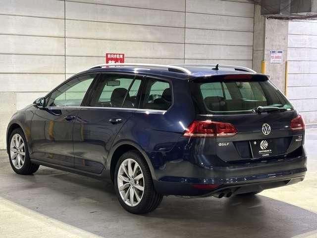 VOLKSWAGEN GOLF VARIANT