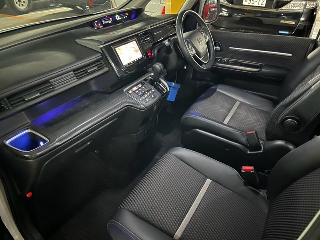 STEPWAGON SPADA