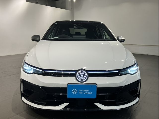 VOLKSWAGEN GOLF R