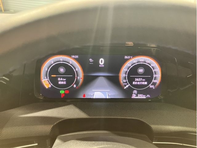VOLKSWAGEN GOLF R