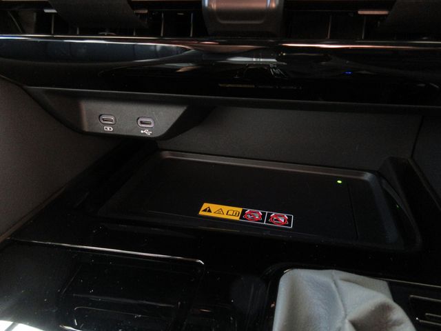ALPHARD hybrid