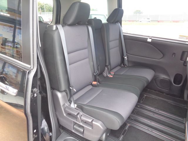 SERENA  S-HYBRID 4WD