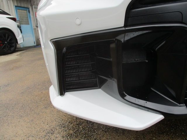 GR YARIS