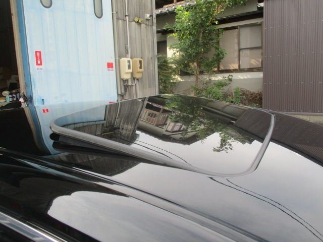 CROWN sedan hybrid 4WD