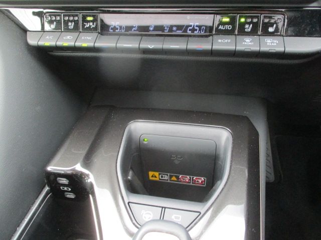 CROWN CROSSOVER