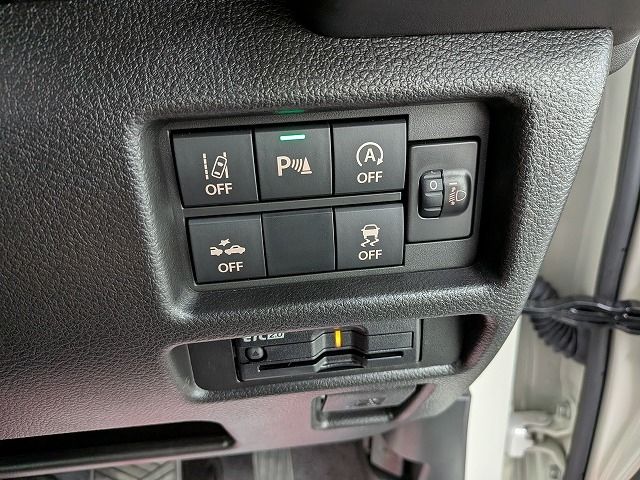 HUSTLER 4WD