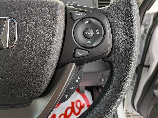 FREED plus HYBRID 4WD