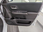 FREED plus HYBRID 4WD