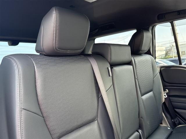 LANDCRUISER 250