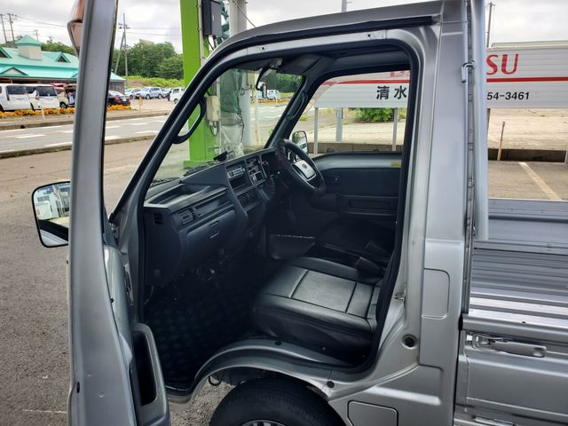 SAMBAR truck