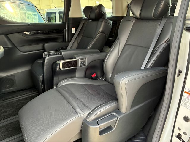 ALPHARD hybrid 4WD