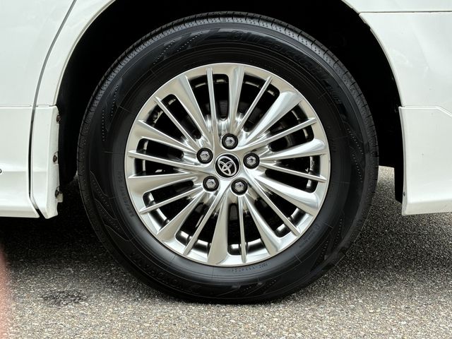 ALPHARD hybrid 4WD