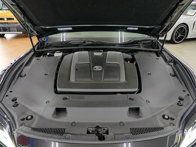 LEXUS LS500