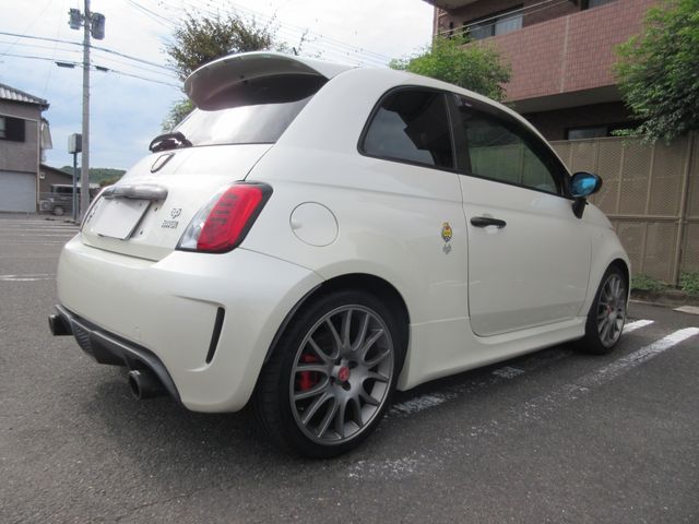 ABARTH 695