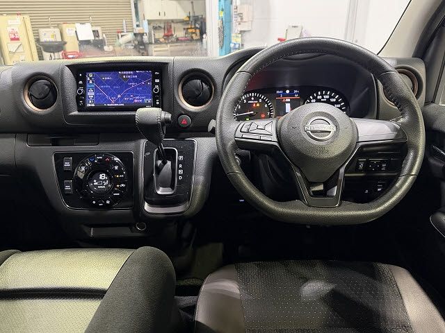CARAVAN van 1.15t 2WD