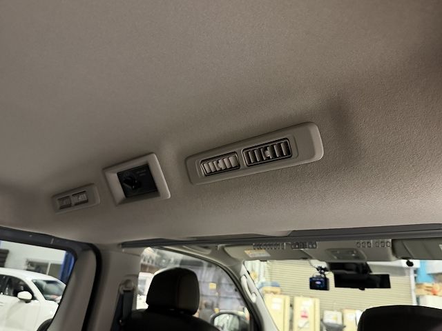 CARAVAN van 1.15t 2WD