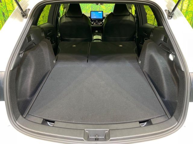 COROLLA TOURING HYBRID
