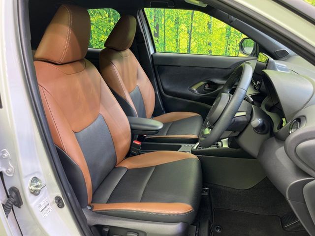 YARIS CROSS HYBRID