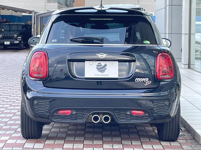 MINI COOPER SD 5DOOR
