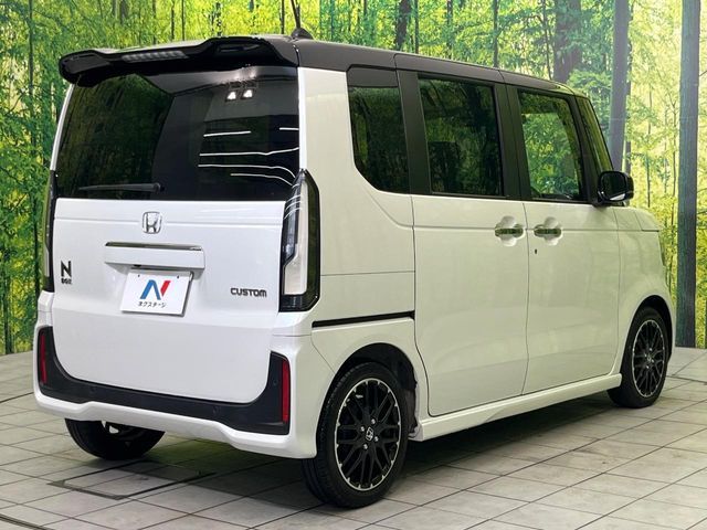 N BOX CUSTOM
