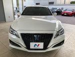 CROWN sedan hybrid