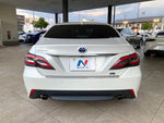 CROWN sedan hybrid