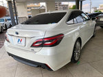 CROWN sedan hybrid