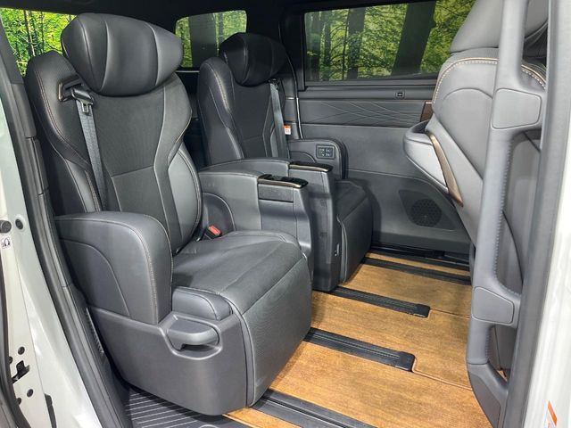 ALPHARD hybrid