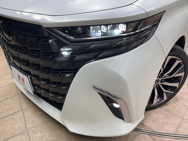 ALPHARD hybrid