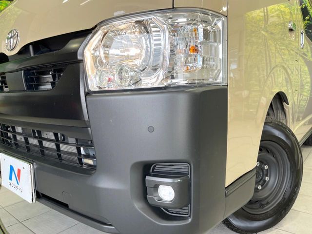 HIACE van 4WD