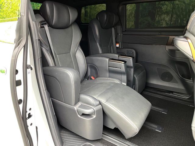 ALPHARD hybrid