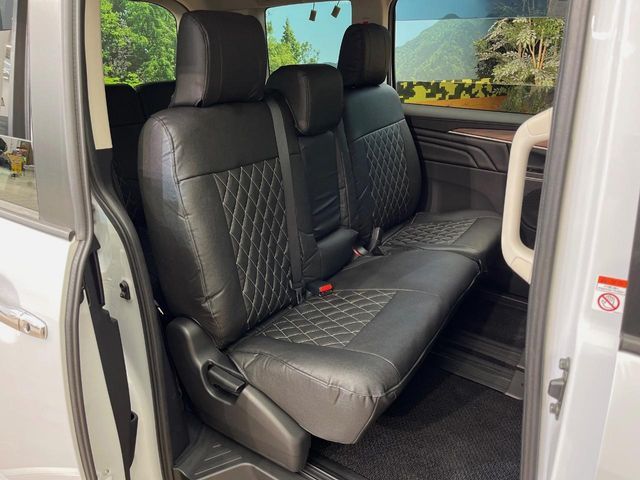 DELICA D:5 4WD