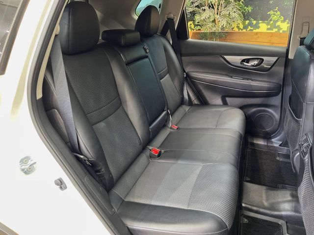 X-TRAIL HYBRID 4WD