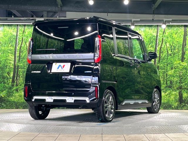 DELICA MINI