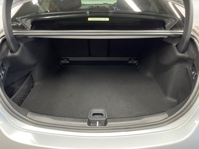 MERCEDES BENZ C class sedan
