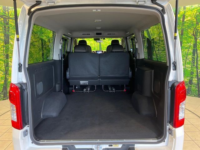 CARAVAN van 2WD
