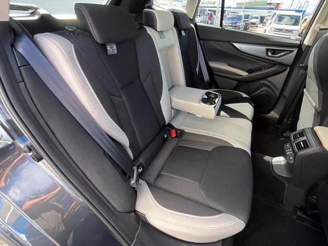 LEVORG LAYBACK