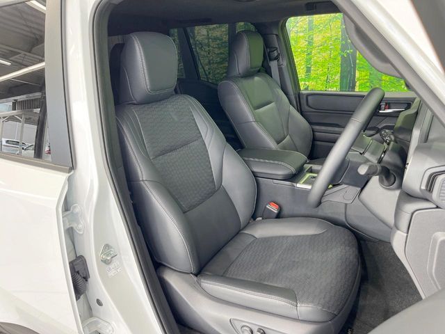 LANDCRUISER 250